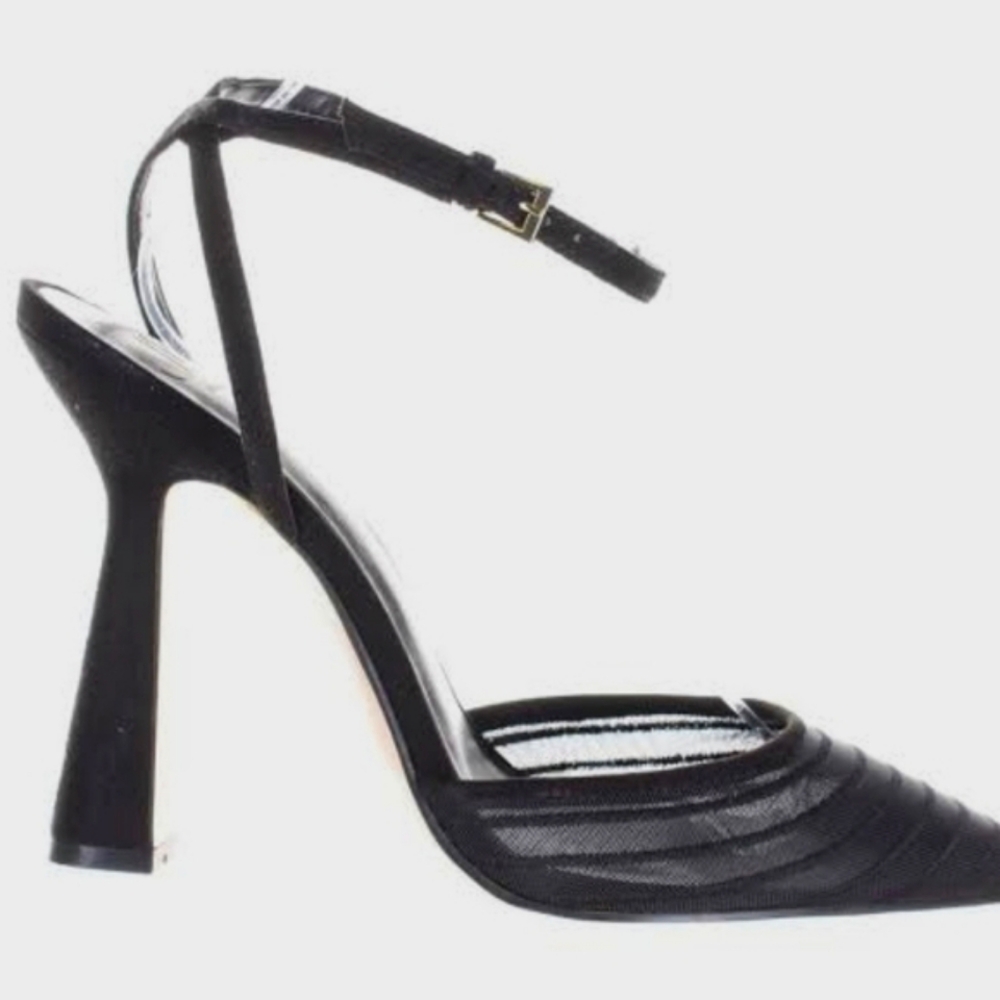 Jennifer Lopez Black Elegant Heeled Slingbacks